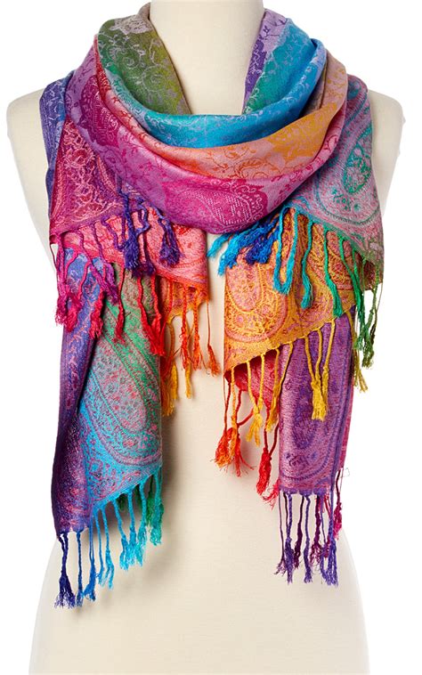 Women’s Scarves 